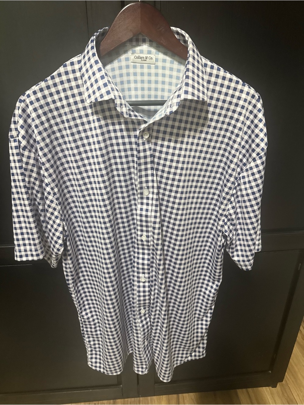 Collars & Co Men’s Navy and White Gingham Short-Sleeve Shirt.